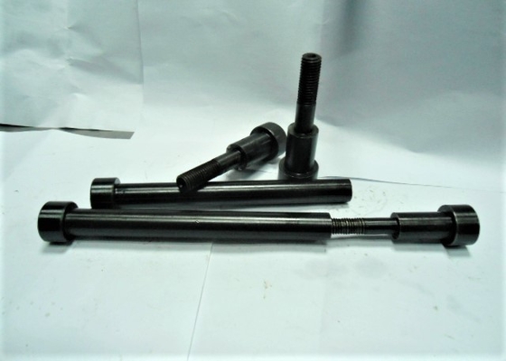 Piezas del molde de la precisión de JIS un tipo negro químico de acero inoxidable del perno de hombro el C