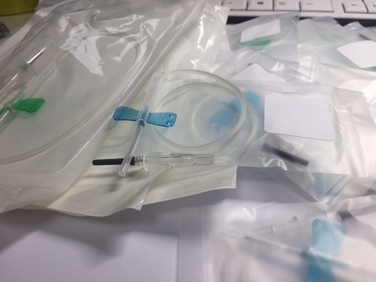 Aguja 21G 22G 23G 25G de la colección de la sangre de la seguridad